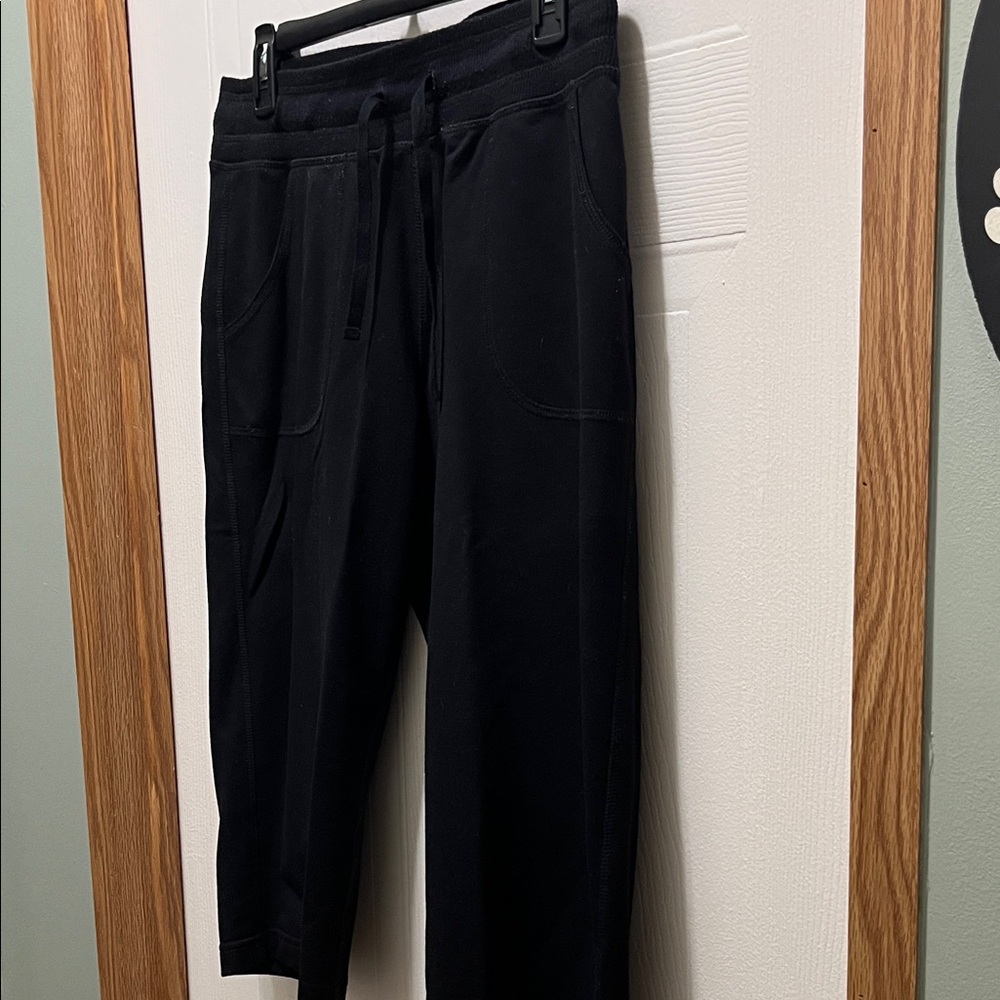 Made for Life Black Capris